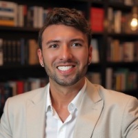 Real Estate Expert Photo for Devin Lohrenz